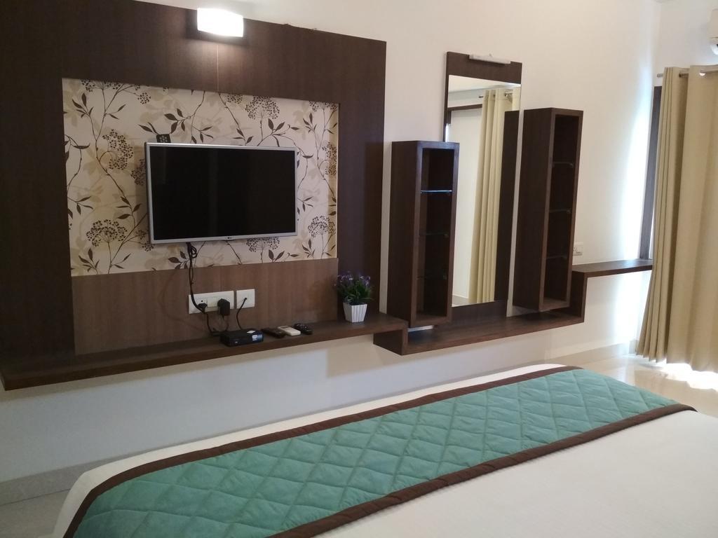 White Castle Boutique Apartment Hotel Bangalore Exteriör bild