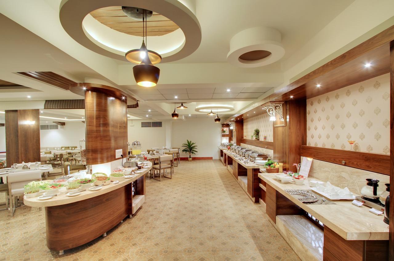 White Castle Boutique Apartment Hotel Bangalore Exteriör bild
