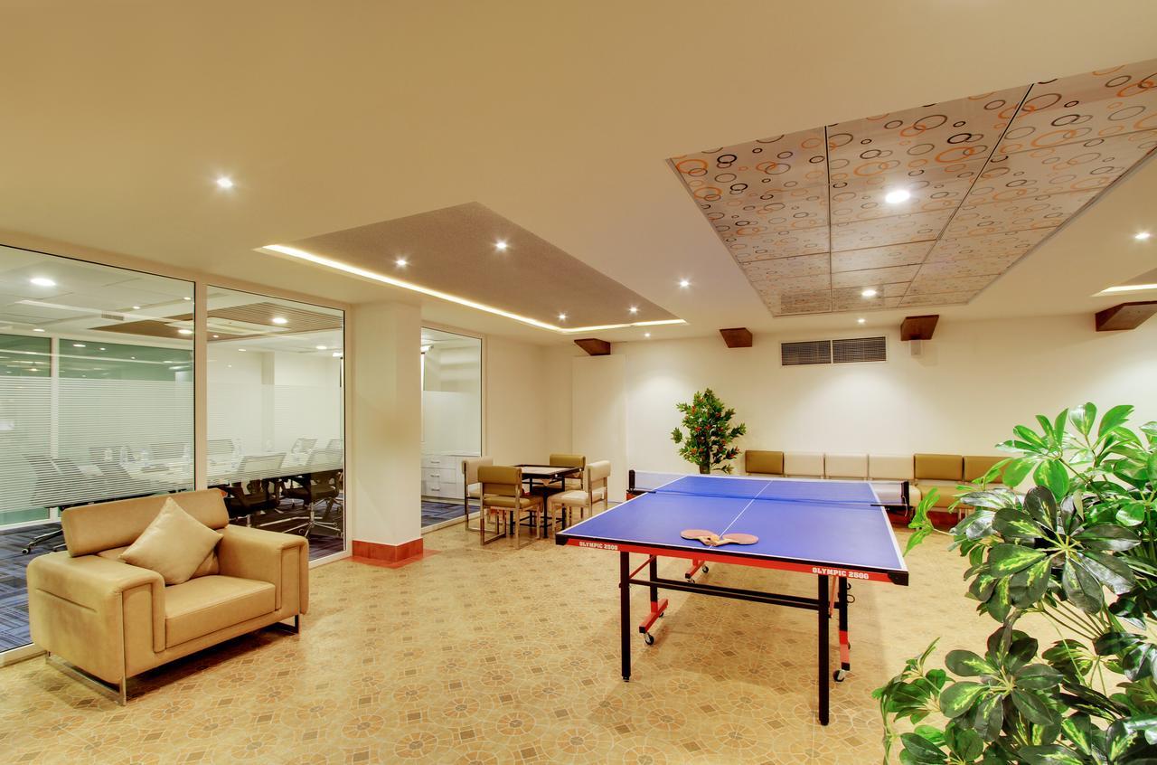 White Castle Boutique Apartment Hotel Bangalore Exteriör bild